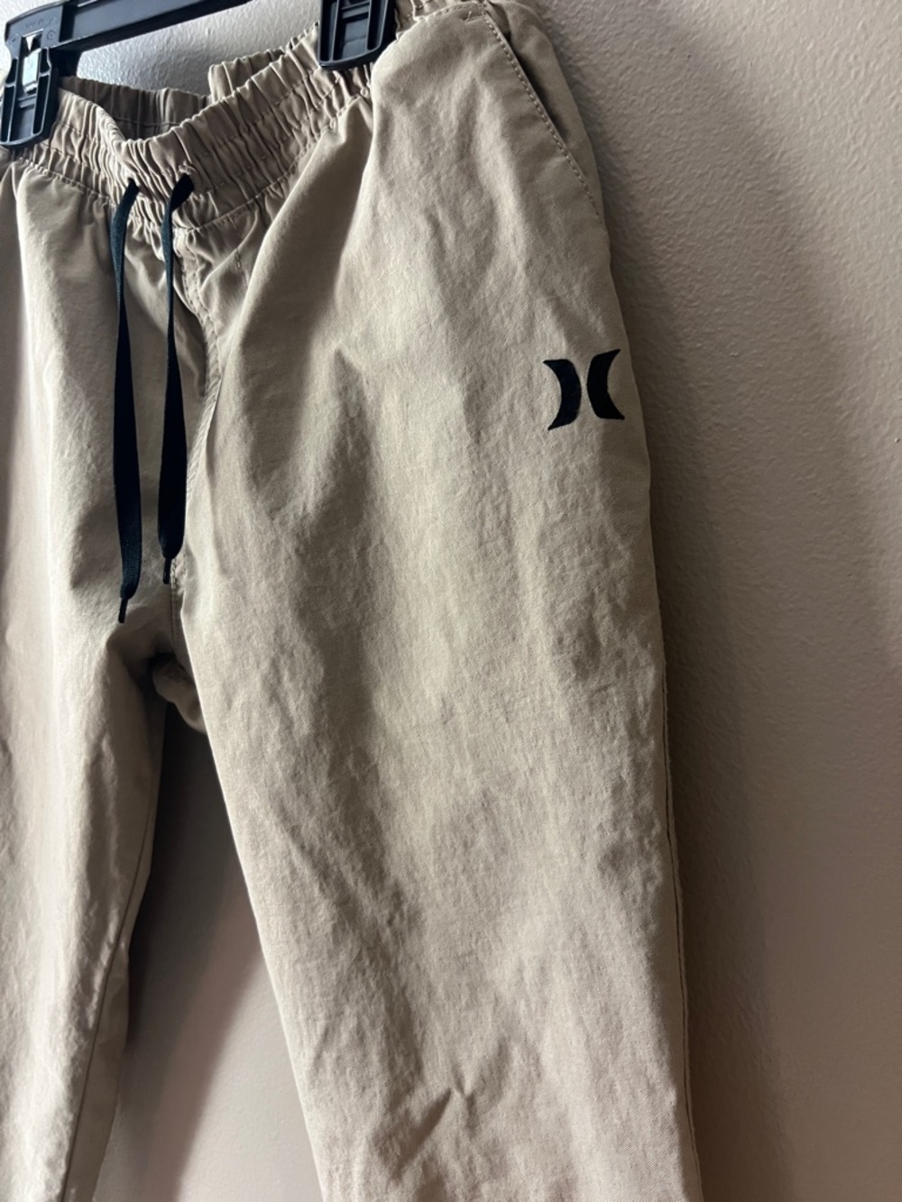 Hurley Logo Tan Joggers - Picture 2 of 6
